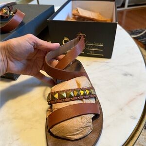 Calleen Cordero Cognac Ozzy Sandal size 9.5